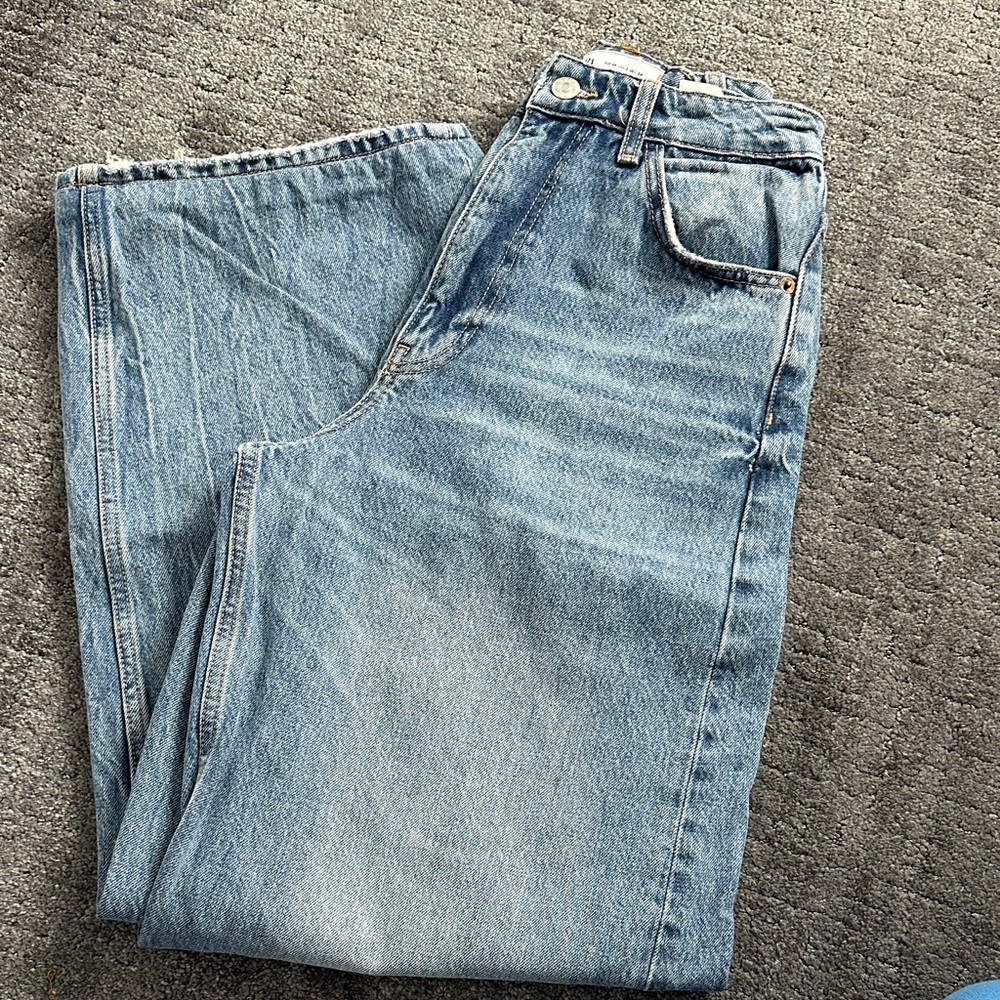 Women’s Zara Blue Denim Jeans